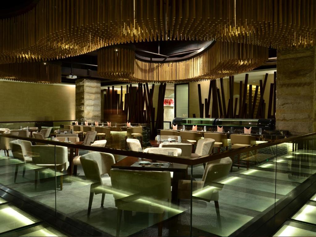 Restaurace v ubytování Pullman Dongguan Changan