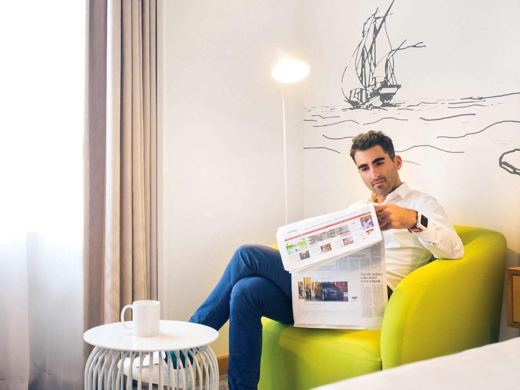 Posezení v ubytování Mercure Sohar