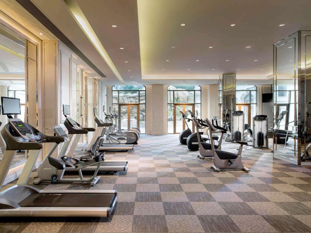 Fitness centrum a/nebo fitness zařízení v ubytování Sofitel Shanghai Hongqiao