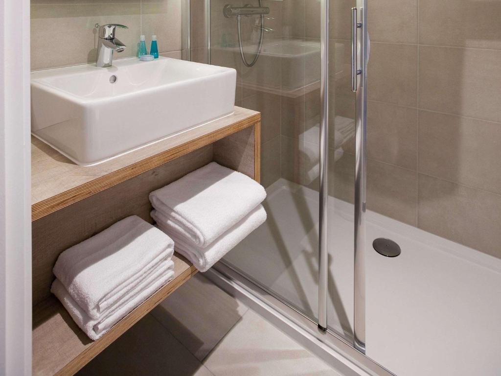 Koupelna v ubytování ibis Styles Nieuwpoort
