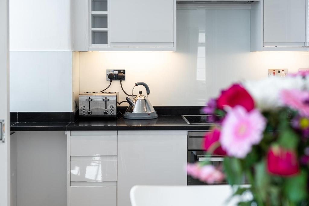 Apartment 714 - Nell Gwynn House, Chelsea