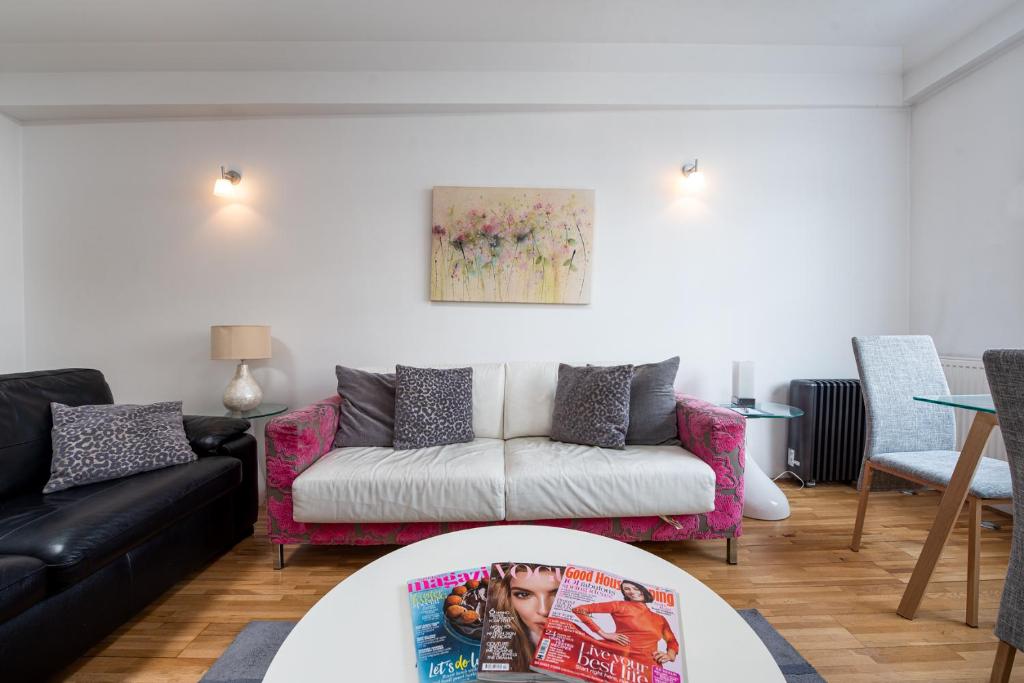 Apartment 225 - Nell Gwynn House, Chelsea