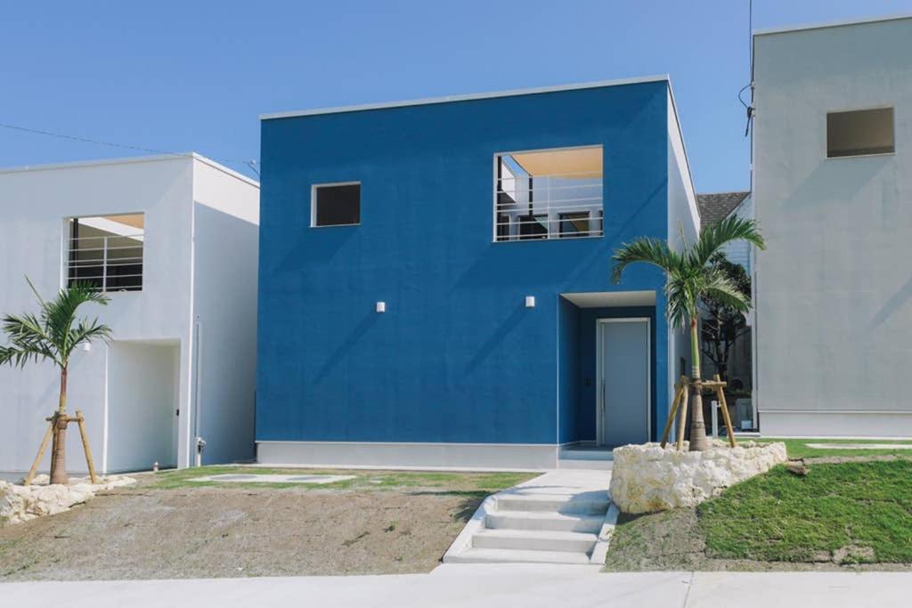 Budova, kde se vila nachází