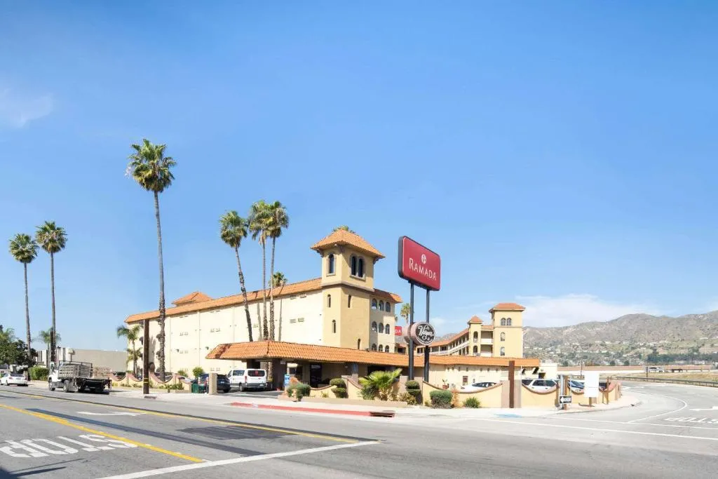 Ramada by Wyndham Burbank Airport in Woodland Hills
