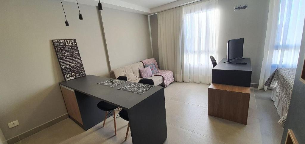  Studio Novo com Vista do Skyline de Curitiba - ALL1607