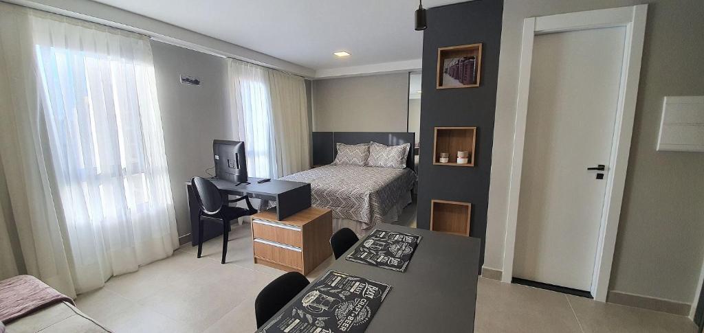  Studio Novo com Vista do Skyline de Curitiba - ALL1607