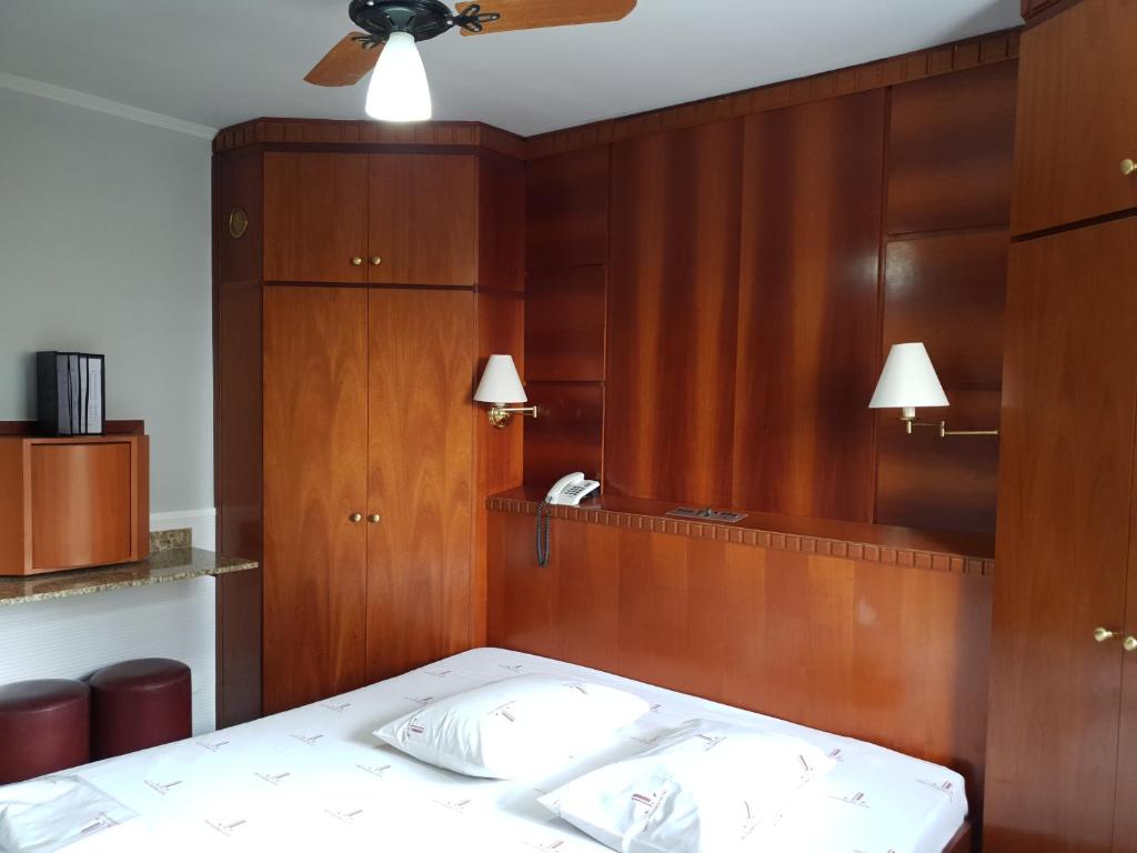 Hotel Três Poderes - Suite