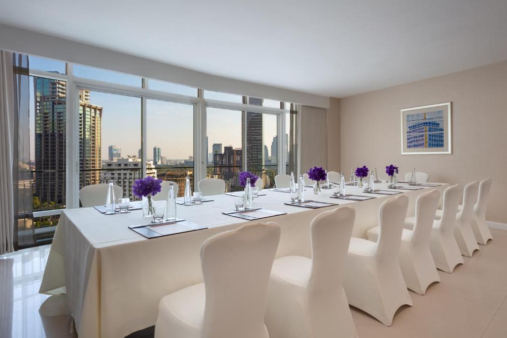 Dusit Suites Hotel Ratchadamri, Bangkok - Resim 36