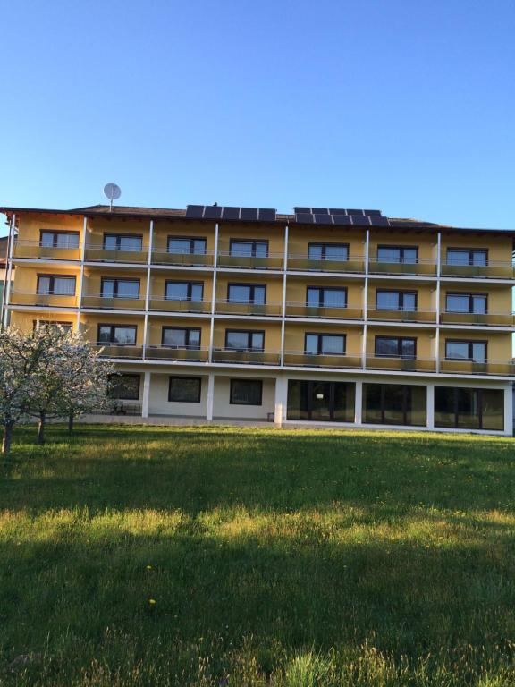 Hoone, kus hotell asub