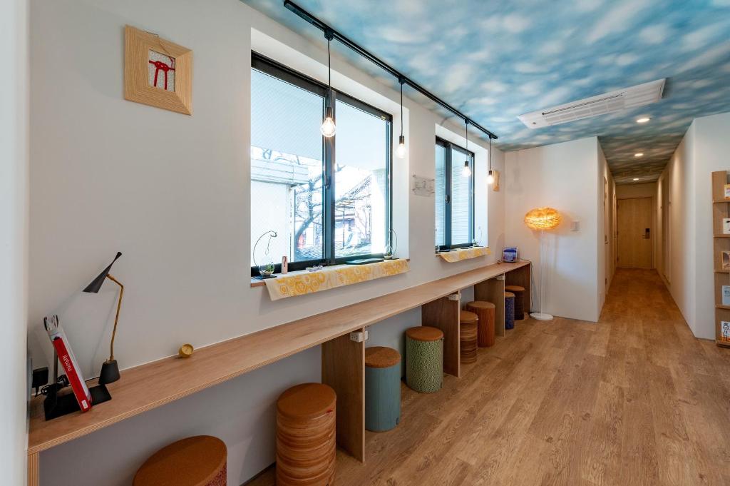 Fotografie z fotogalerie ubytování plat hostel keikyu haneda home v Tokiu