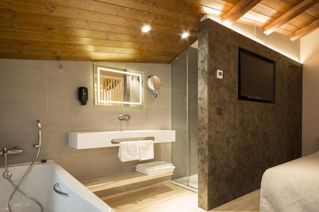 Koupelna v ubytování Hotel Montarto