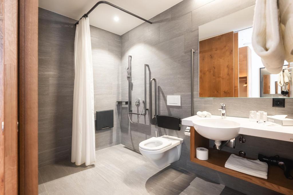 Hotel one66 (free parking garage) - Resim 2