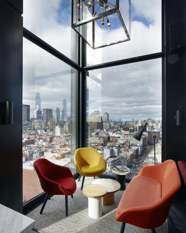 Posezení v ubytování citizenM New York Bowery