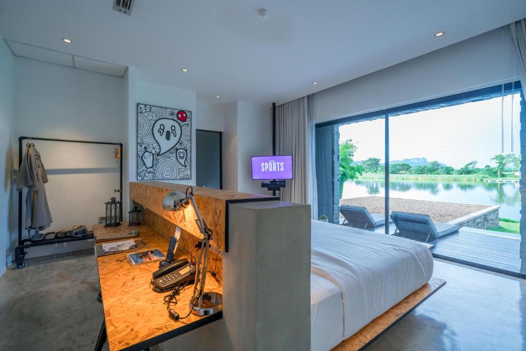The Xcape River Kwaiにあるテレビまたはエンターテインメントセンター