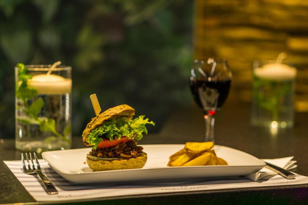 Palmyra Beach Hotel - Resim 19