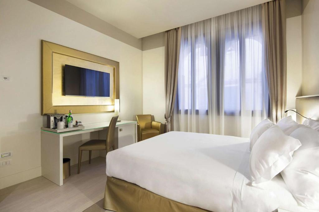 Palazzo Barocci - Resim 13