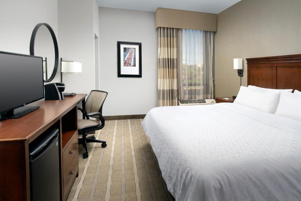 Holiday Inn Express Boston North-Woburn by IHG - Error