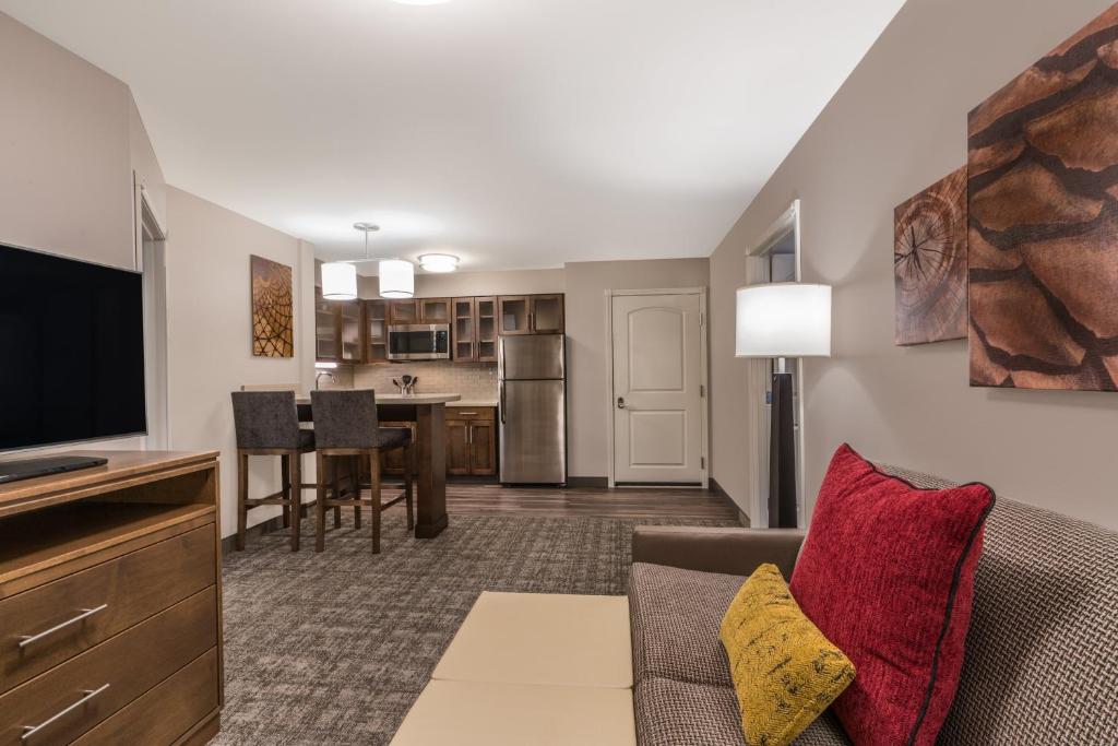 Staybridge Suites Anchorage by IHG photo