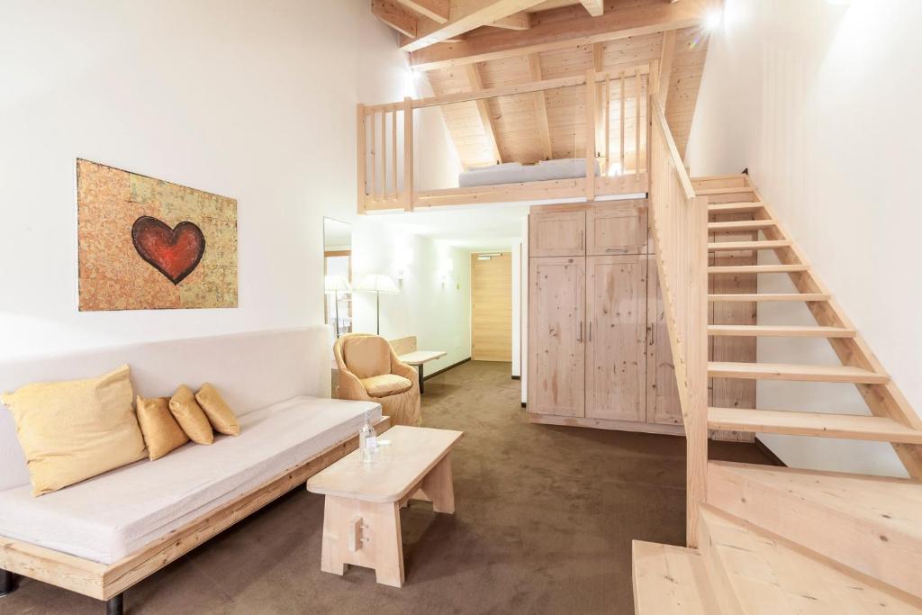 Posezení v ubytování Hotel Bad Schörgau
