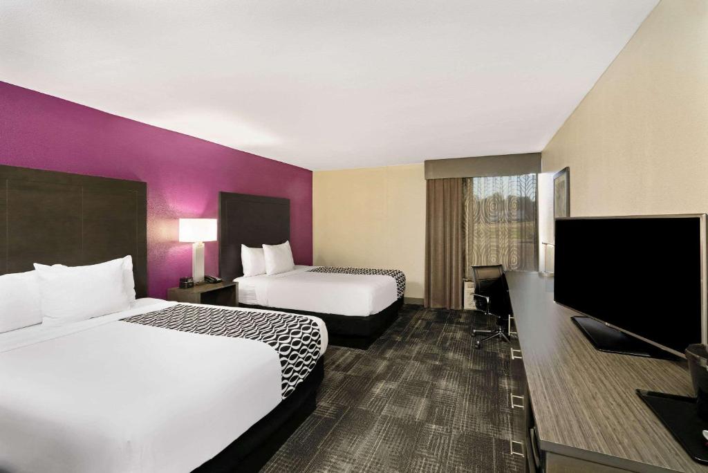 La Quinta by Wyndham Columbus MS - Deluxe Queen Room Con Dos Camas Queen
