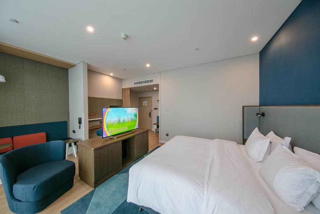 TV a/nebo společenská místnost v ubytování Holiday Inn Express Hefei High Tech by IHG