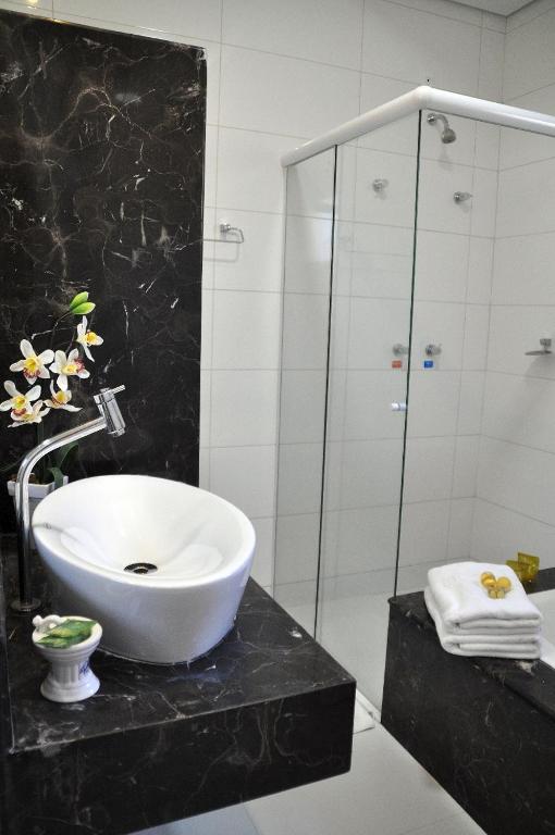  Pousada Shangrila
