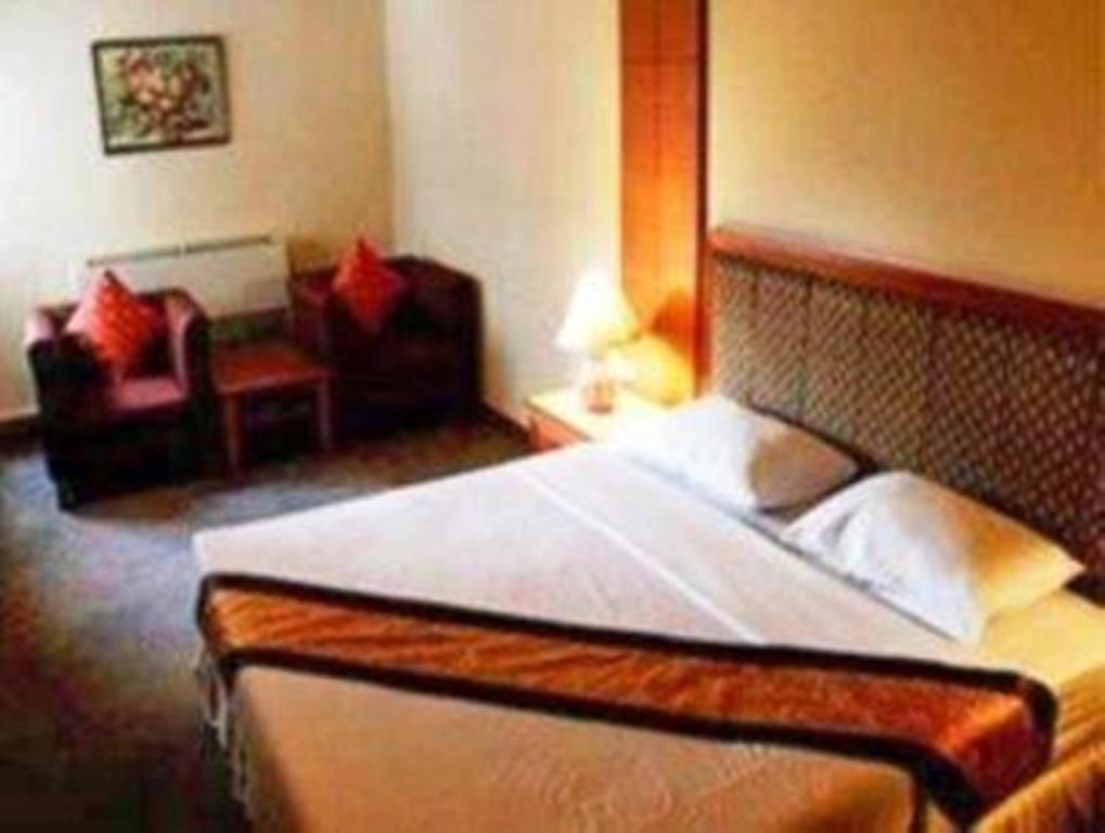 King Royal Garden Inn - Resim 17