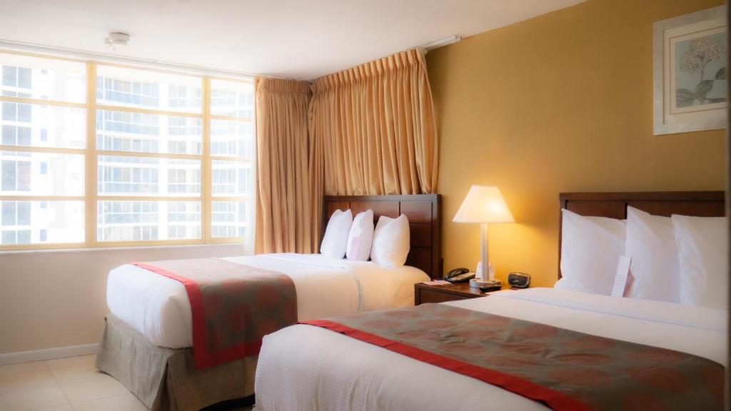Ramada Plaza by Wyndham Marco Polo Beach Resort - 