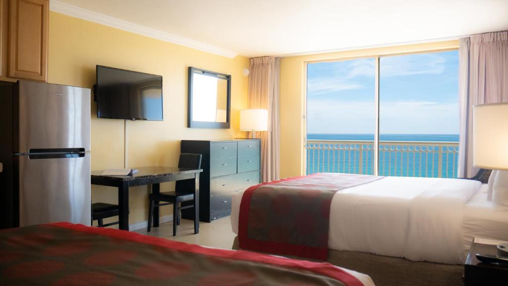 Ramada Plaza by Wyndham Marco Polo Beach Resort - 2张大床，效率，海滨景观，不吸烟