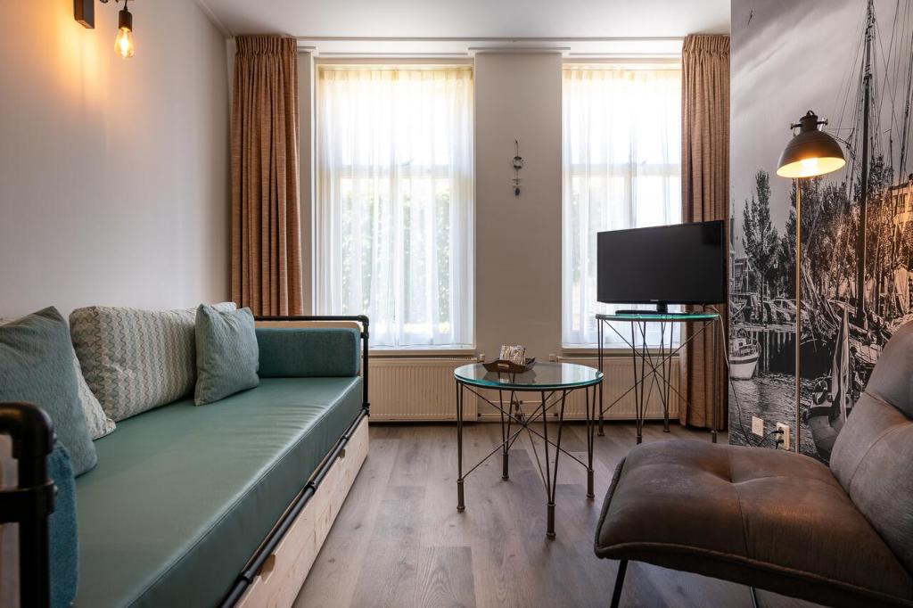 Posezení v ubytování Hotel Almenum - het sfeervolle stadslogement -