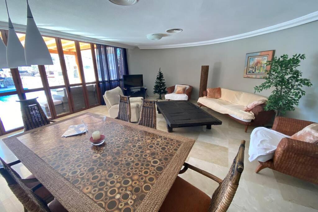 Anfi Tauro Golf Villa with private heated pool