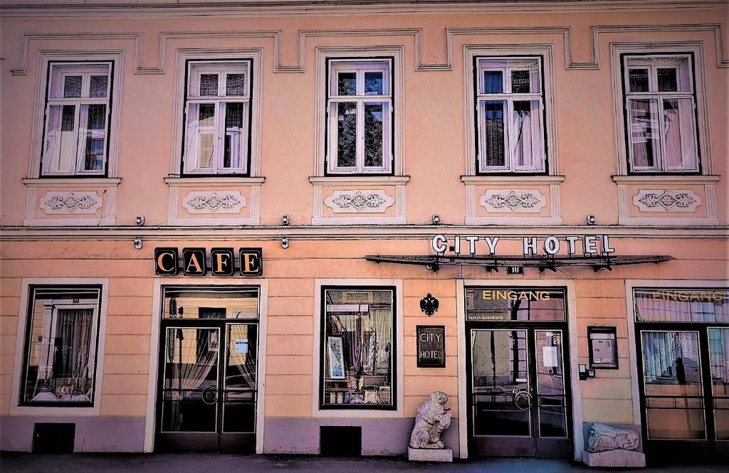 Budova, kde se hotel nachází