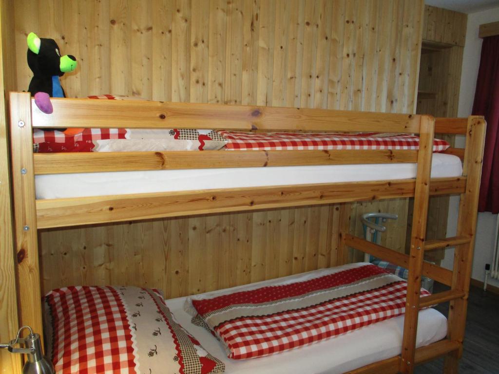 Postel nebo postele na pokoji v ubytování Adlerhorst