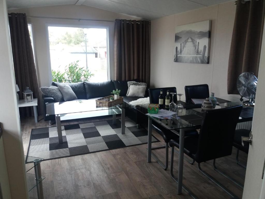 Posezení v ubytování Vakantie Chalet Makkum