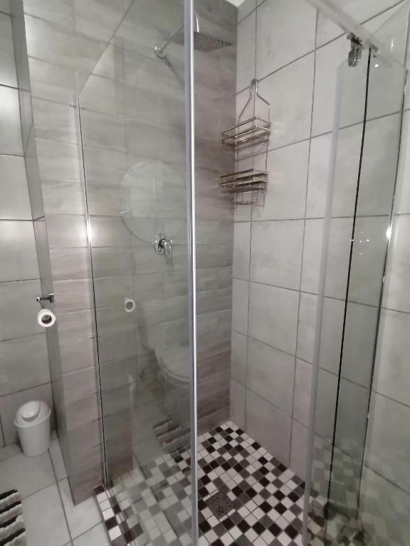 Bagno di Roxy's Rest Guest House
