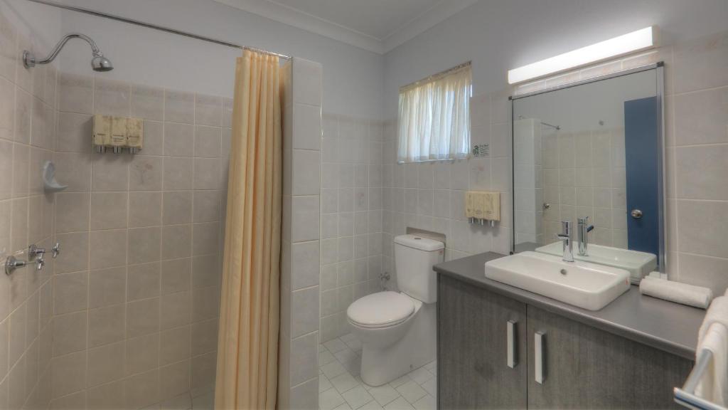 Grafton Central Motel - Standard Queen & Single