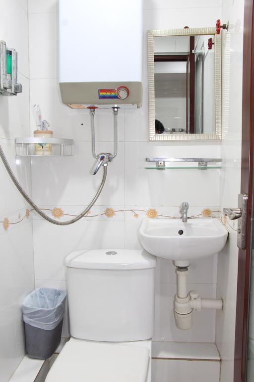 Koupelna v ubytování Pay-Less Guesthouse (7/F A9)