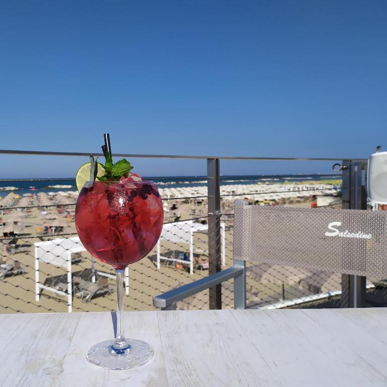 Nápoje v ubytování Hotel Atlantic