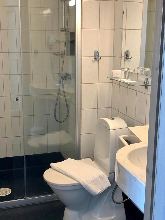 Koupelna v ubytování Grand Hotel Falkenberg