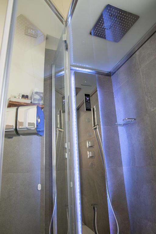 Ein Badezimmer in der Unterkunft L'Artiere Dimore nei Sassi