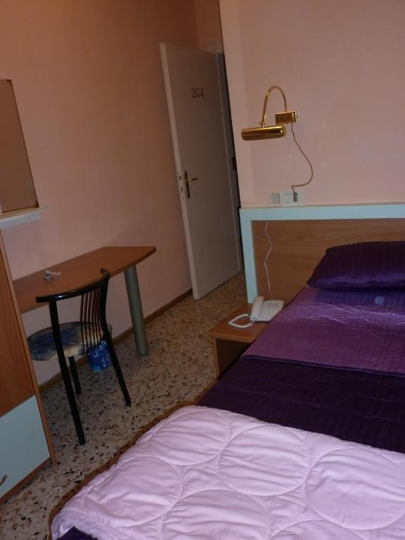 Hotel San Donnino - Single Room