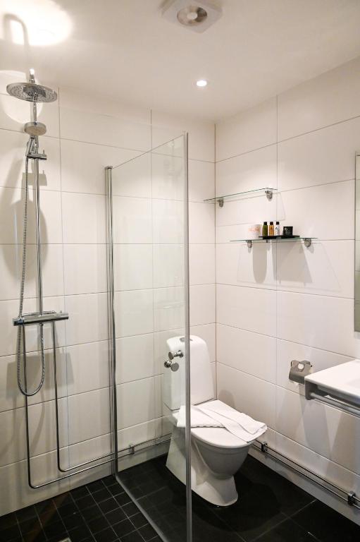 Koupelna v ubytování Palace Hotell