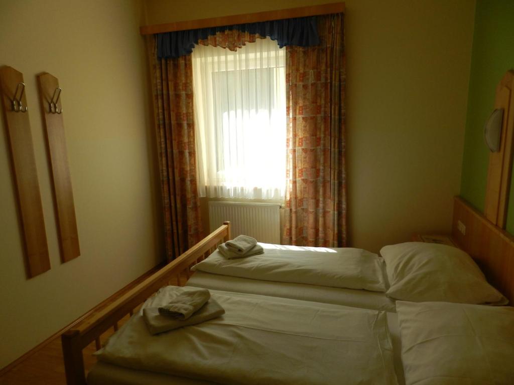 Postel nebo postele na pokoji v ubytování Freinerhof & Wellness