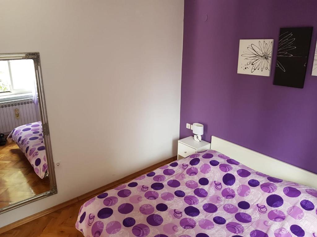 Posteľ alebo postele v izbe v ubytovaní Apartments Ivana Diklo
