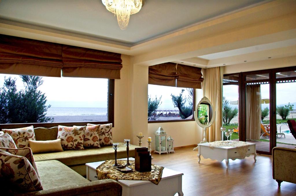 Posezení v ubytování Mediterranean Village Hotel & Spa