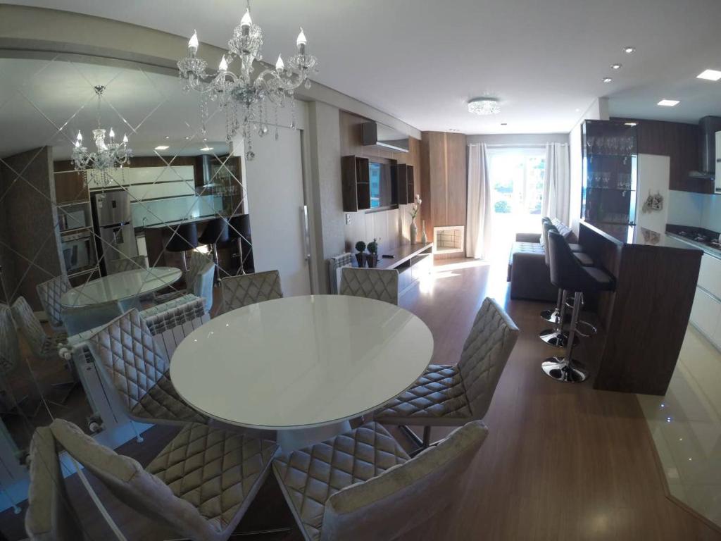 Lindo Apto De 2 Quartos Em Gramado  Lindo Apto De 2 Quartos Em Gramado