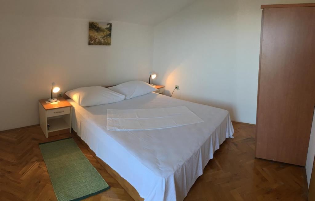 Zdjęcie z galerii obiektu Apartments Kekic w mieście Kožino