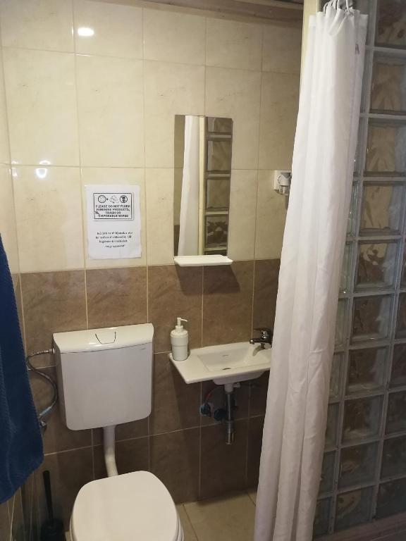 Manoka Guest House - Twin Room
