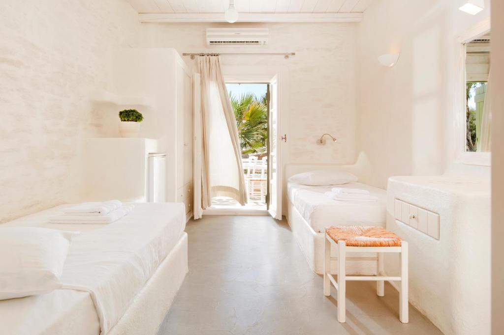 Yialos Ios Hotel - Traditional Twin Room