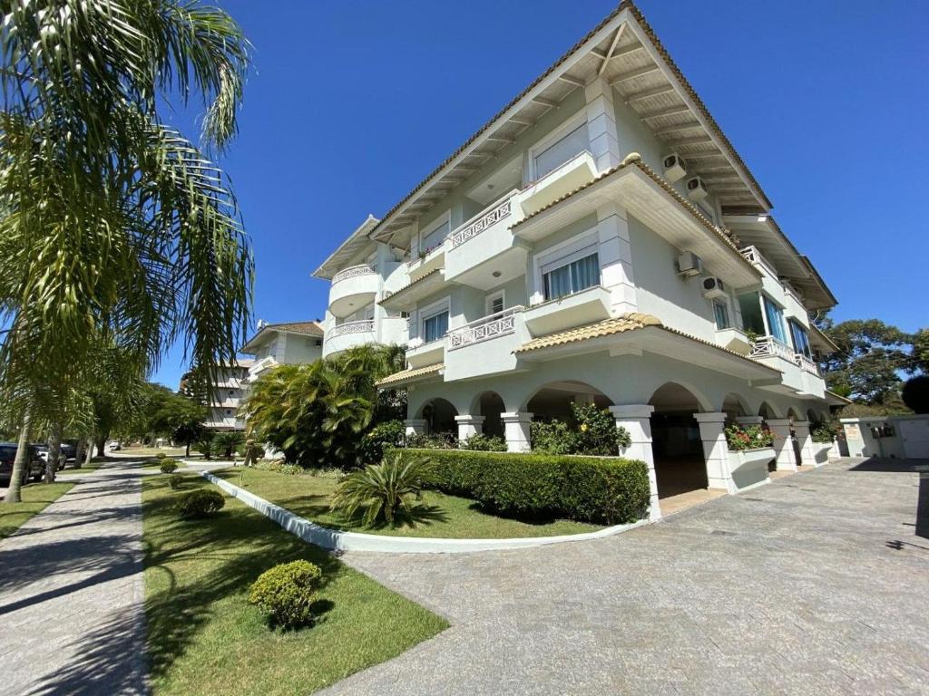  Loft Jurere Internacional